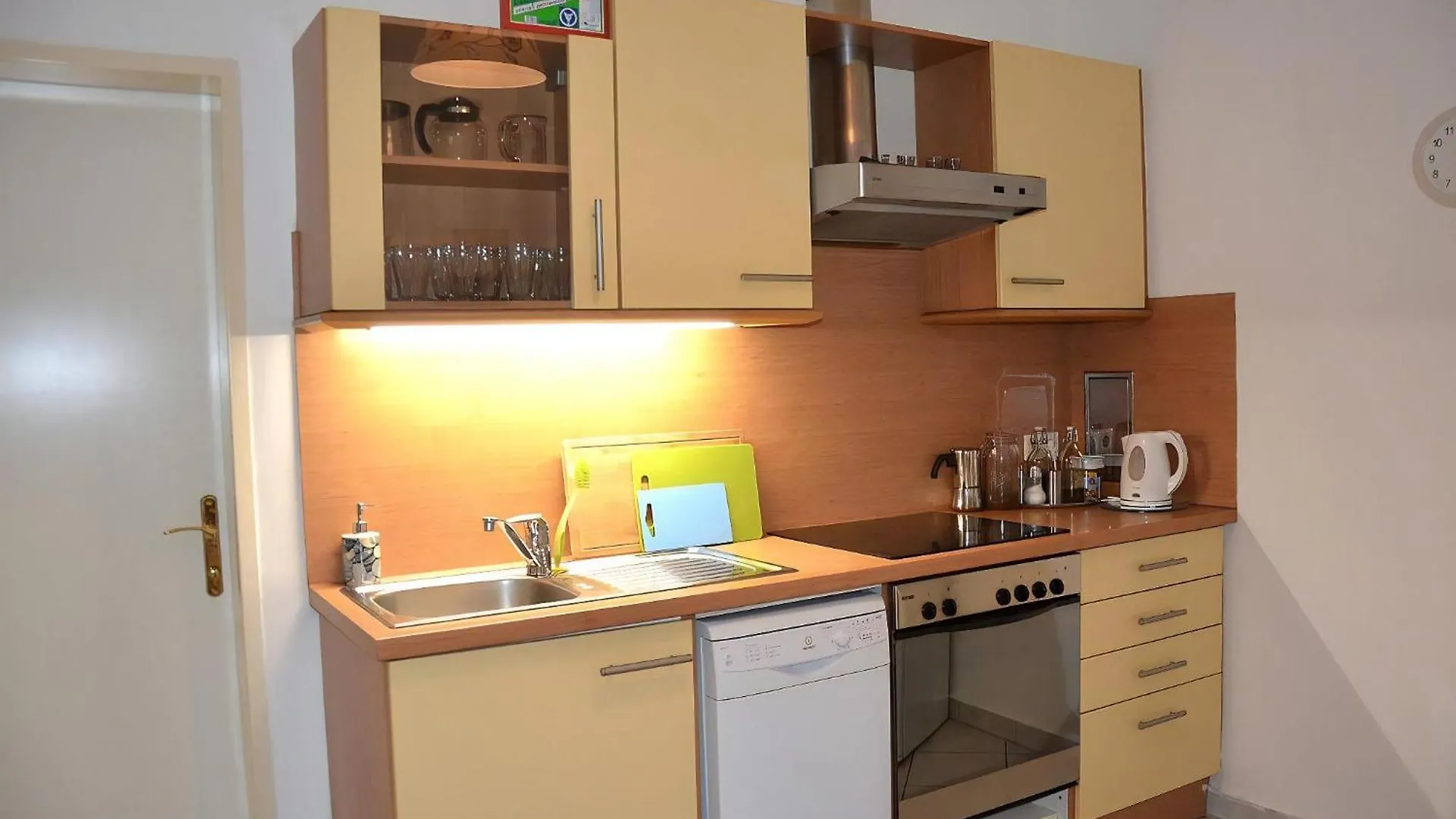 公寓 Schoene Wiener Altbauwohnung