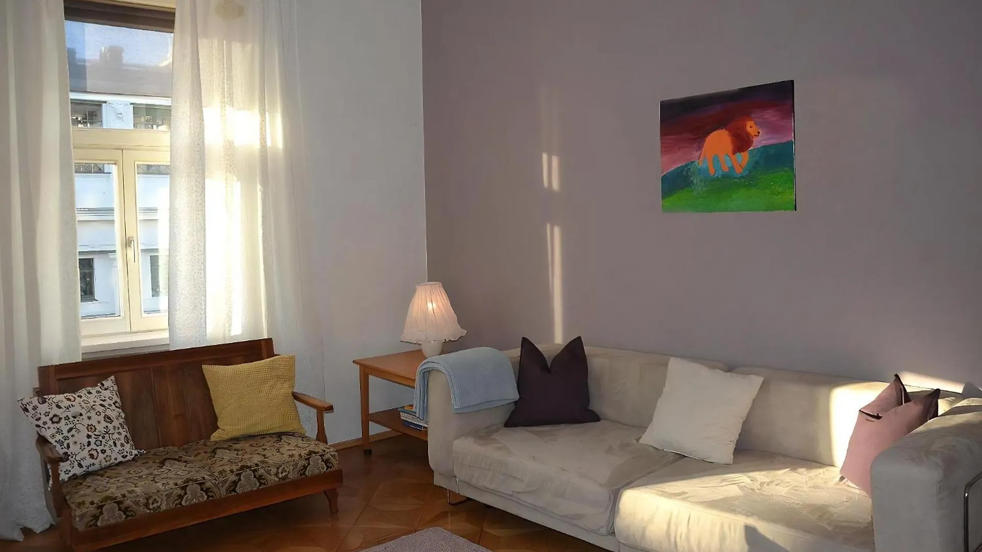 公寓 Schoene Wiener Altbauwohnung 奥地利