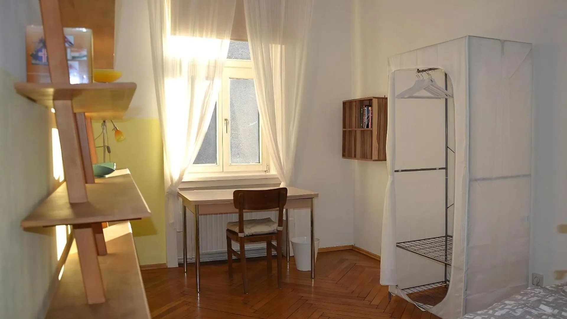 Schoene Wiener Altbauwohnung 0*, 维也纳 奥地利